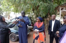 Tourism minister drops by the taxi park and finds a mess.webp