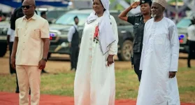 VP says 100,000 bird poultry farm is set to finish.webp