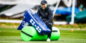 Rassie memes his way through the coaching exit rumors.webp