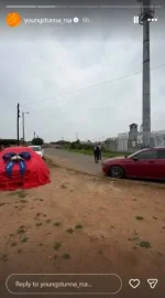 Young Stunna buys mom a Hyundai and makes her cry happy tears.webp