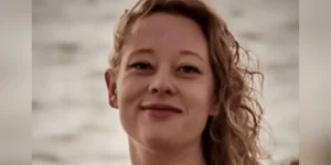 ICE agents kill Renee Nicole Good then block help in St Paul.webp