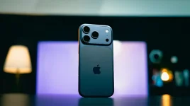 Apple to split iPhone 18 rollout with premium focus and Fold.webp