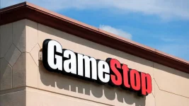 Ryan Cohen eyes a large public acquisition to boost GameStop's value.webp