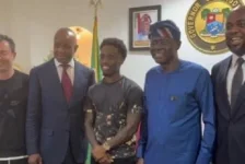 Babajide Sanwo-Olu met Kai Cenat for youth projects.webp