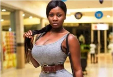Princess Shyngle criticized women in relationships.webp