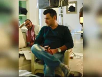 Sanjay Kapoor thanks the directors and joins the Ab Hoga Hisaab cast.webp