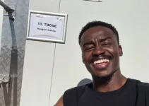 Hungani Ndlovu reflects on Skeem Saam's 4.5M viewer milestone.webp