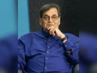 Indian Idol stage welcomed Anand Bakshi's son.webp