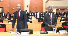MCP walks out of Parliament after five legislators are suspended.webp