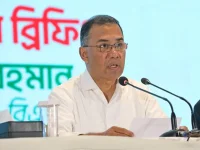 Bangladesh marks Language Martyrs' Day with wreaths and stamps.webp