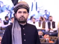 Pakistan's defense minister calls KP's Imran Khan release force illegal.webp