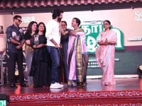 Sivakarthikeyan lauds Sarathkumar for enduring knee pain for Thaai Kelavi.webp