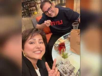 Hina Khan reunites with on-screen father Sanjeev Seth.webp