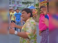 Ajay Devgn shares Golmaal 3 clip for Holi.webp