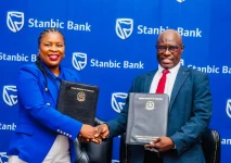 Stanbic Bank Zimbabwe adds five CUT students to scholarship fund.webp