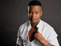 Mthokozisi Ndaba lives in a shack after his arrest.webp