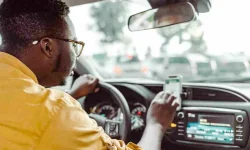 Namibia gives e-hailing drivers 56 days to get permits or face impound.webp