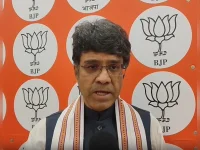 C. R. Kesavan slams Rahul Gandhi for panic over West Asia conflict.webp