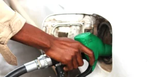 Mthuli Ncube says fuel talks prevent Zimbabwe shortage.webp
