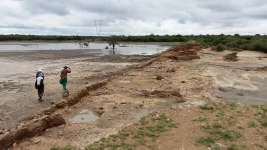 Floods drown a man in the chief's vehicle.webp