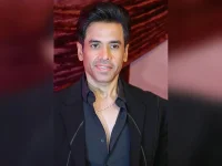 Tusshar Kapoor described Prakash Jha's Janadesh role.webp