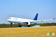 Air Zimbabwe readied Harare-London flights with a leased jet.webp