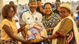 Scottland FC gave food to Kariba ferry victims' families.webp