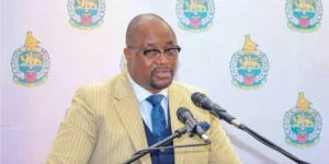Zimbabwe bars councils owing salaries from trips and car purchases.webp