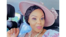 Fadzayi blasts Chivhayo flex as a paid billboard stunt.webp