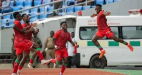 Flames Beat Comoros 2-0 to Boost Chan Hopes.webp