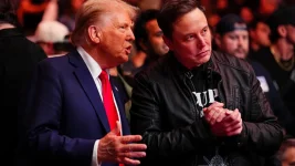 Trump Vows Rescue for Astronauts Stuck Eight Months in Orbit.webp